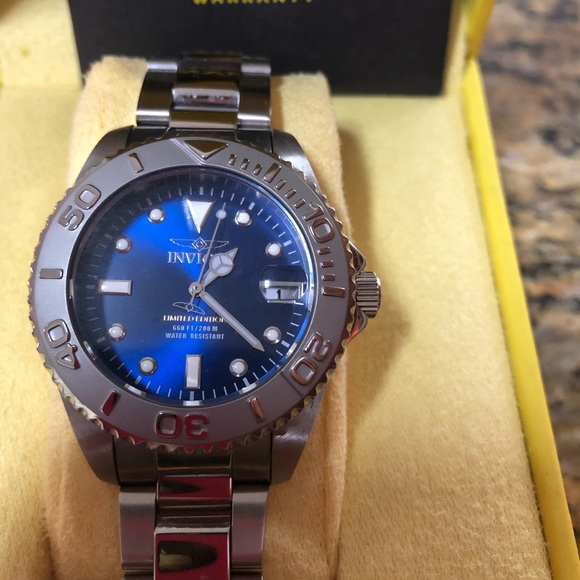 INVICTA WATCH - Picture 4 of 6